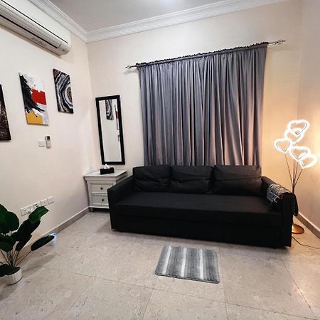 Blisspot Vacation Home Ал Айн Екстериор снимка