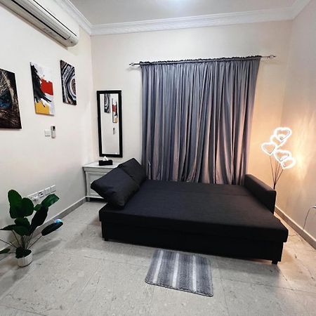 Blisspot Vacation Home Ал Айн Екстериор снимка