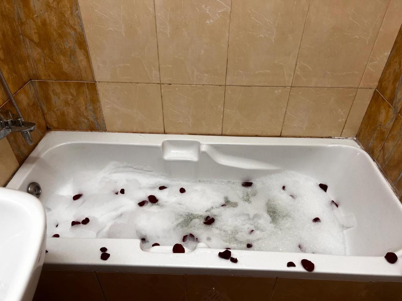Blisspot Vacation Home Ал Айн Екстериор снимка
