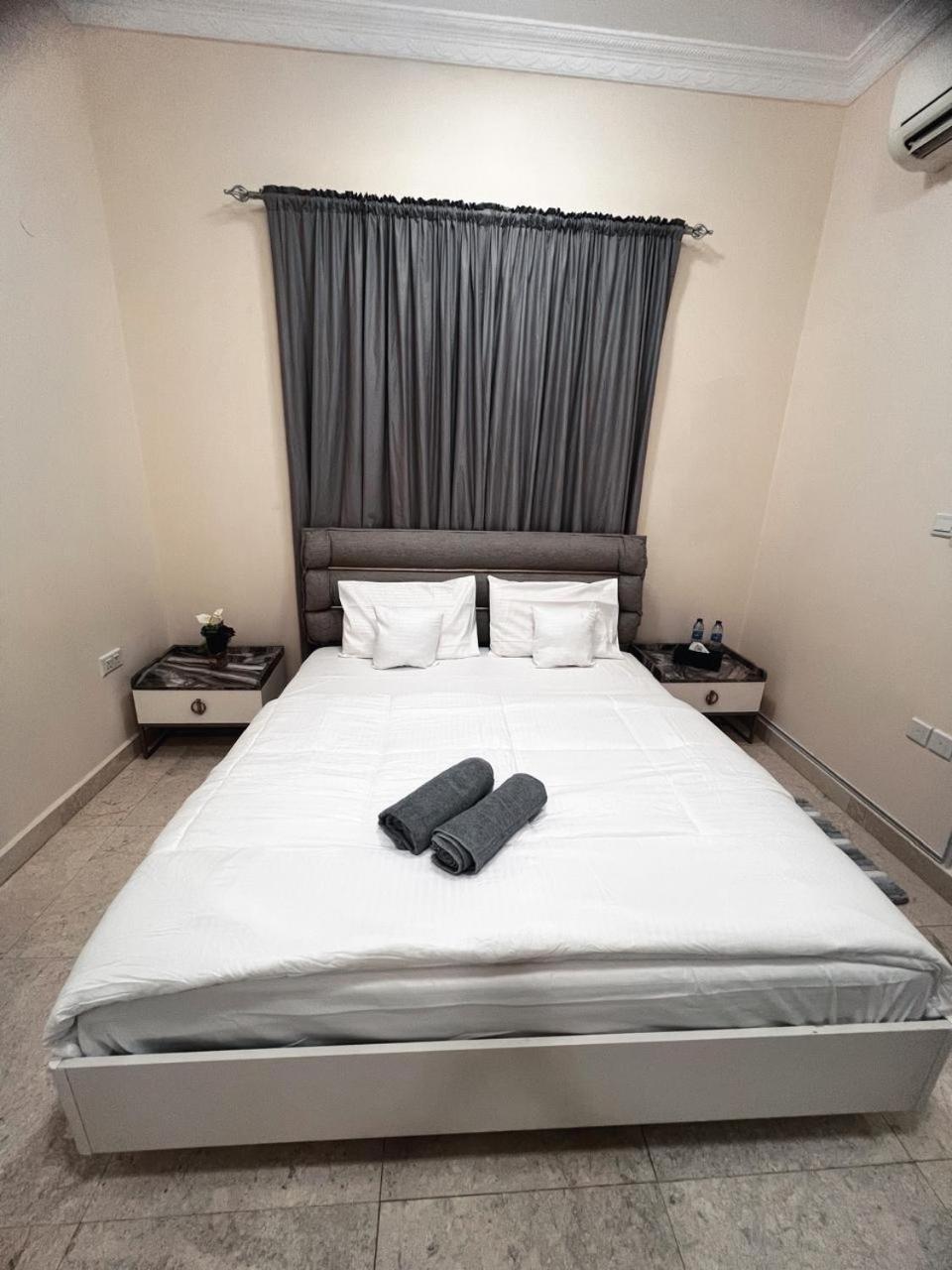 Blisspot Vacation Home Ал Айн Екстериор снимка