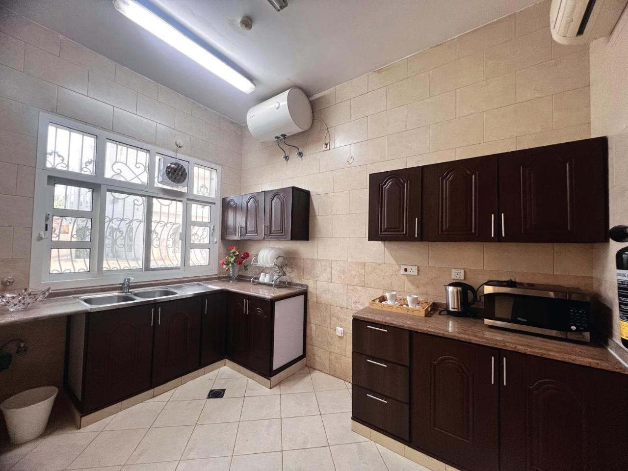 Blisspot Vacation Home Ал Айн Екстериор снимка